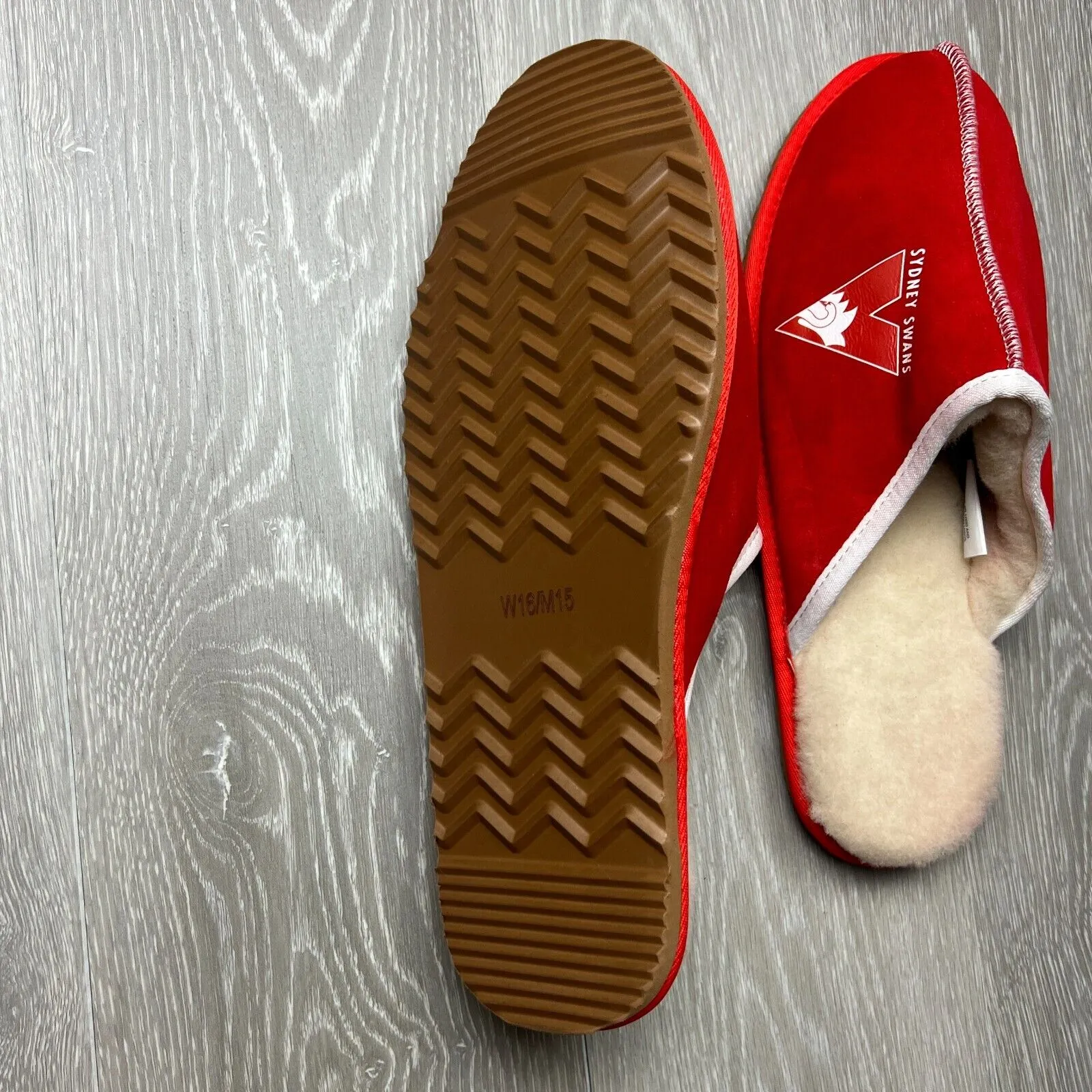 AFL Team Kicks Sydney Swans Merino Wool Slippers Size US W 15 / M 14