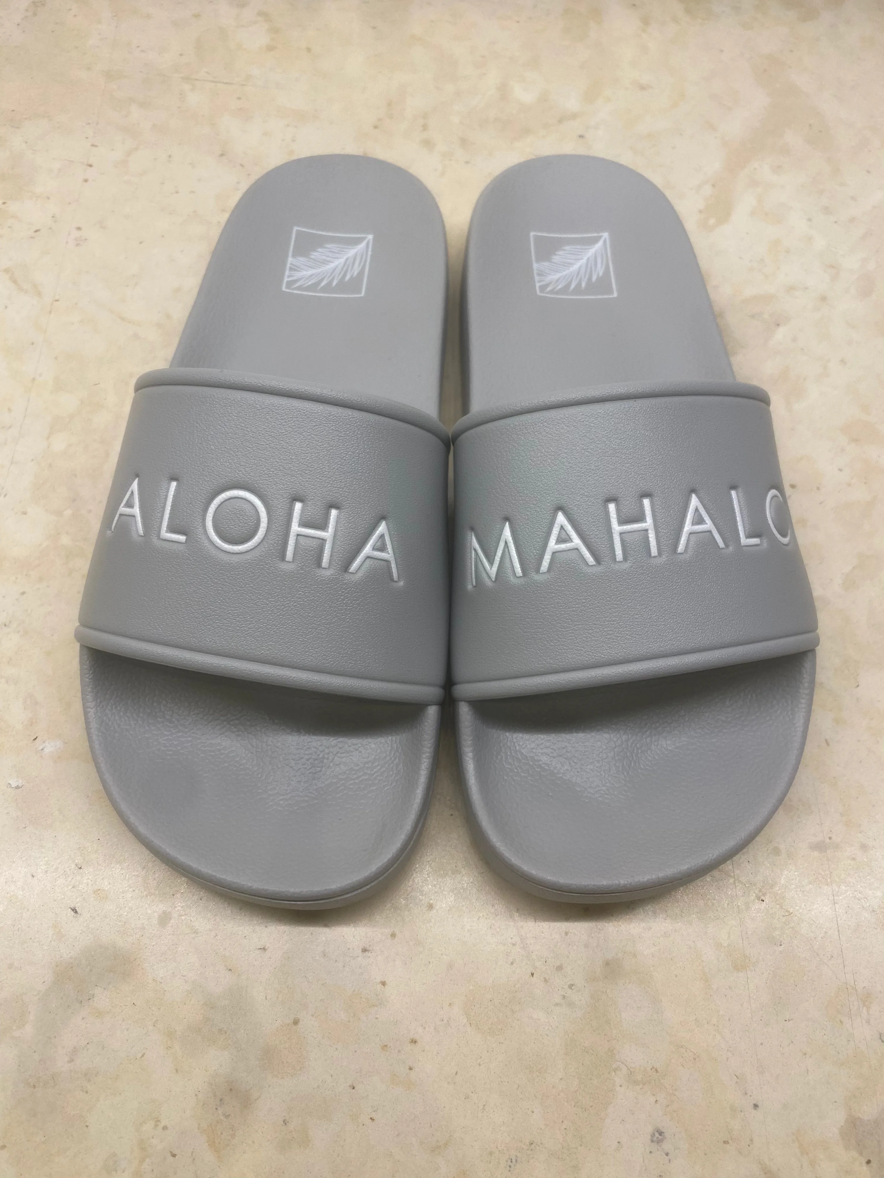 ALOHA MAHALO Slides | Gray
