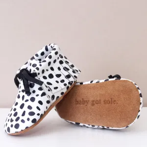 Bowie Animal Print Unisex Moccasins