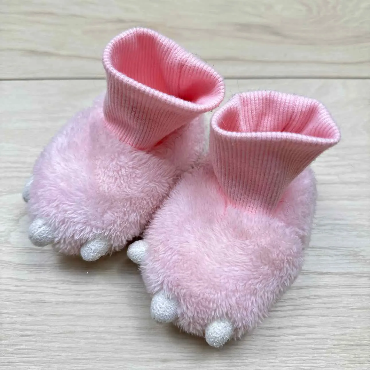 Carter's FOOTWEAR slippers