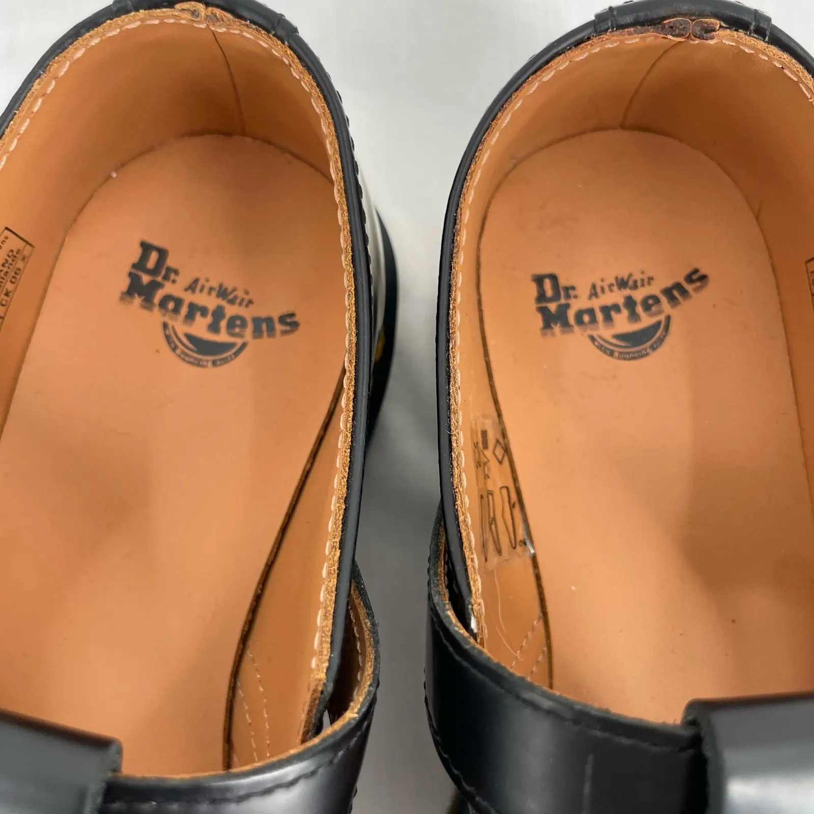 Dr. Martens Polley Mary Jane Black Smooth Leather Classic Academia Style Shoes Size 6