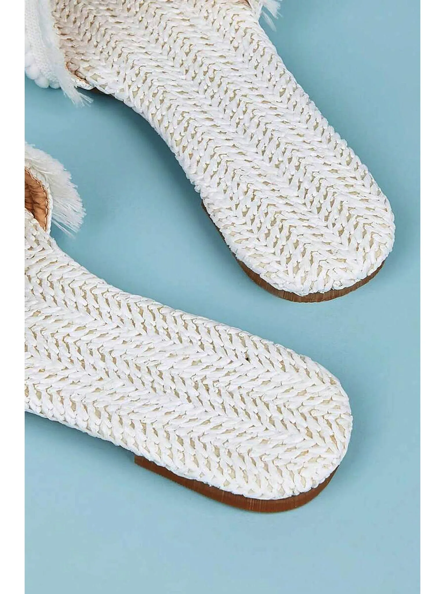 Fringe Slippers with Straw Upper and Rubber Sole