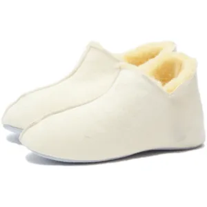 Henrik Slipper, Ivory