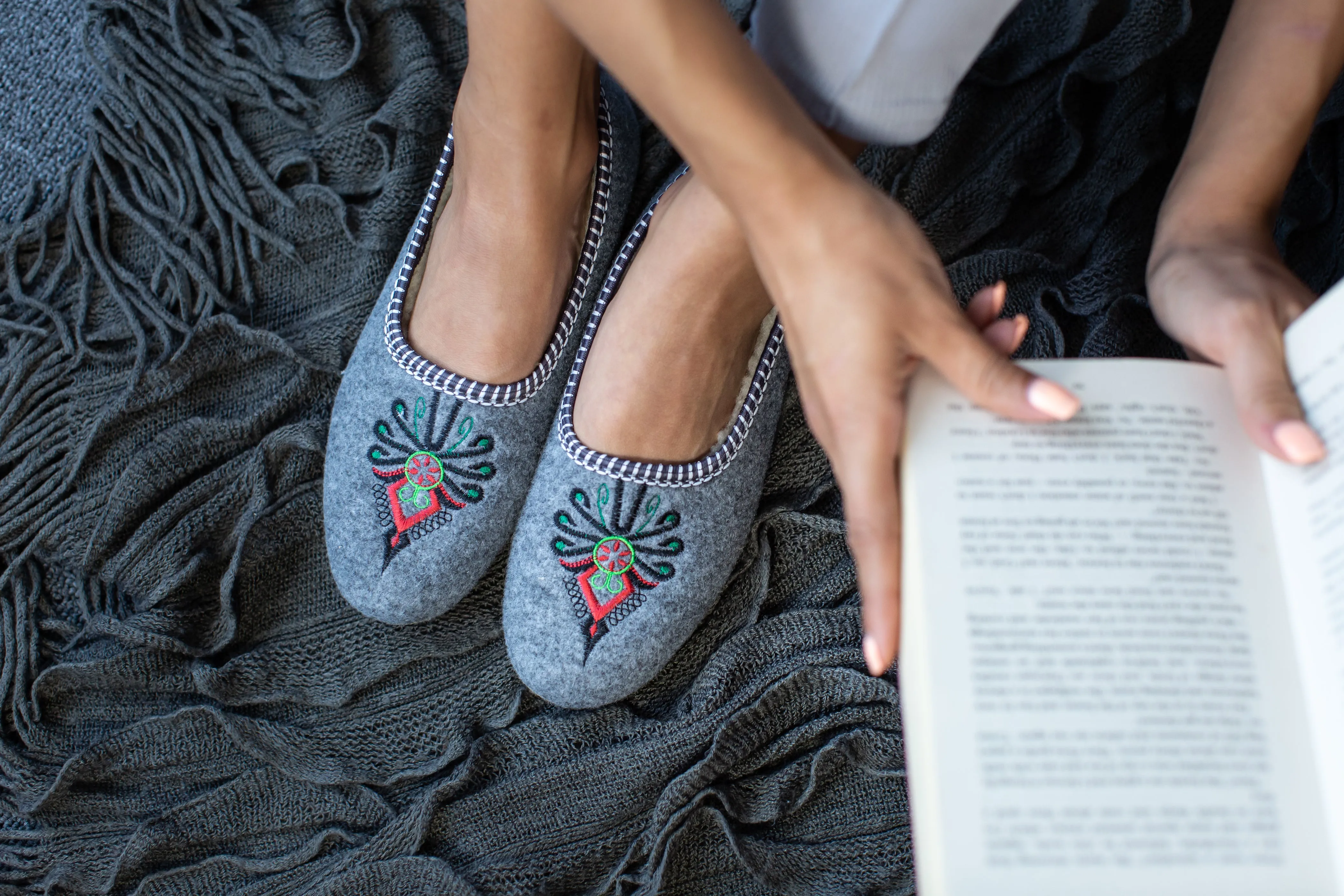 Highlander Felt Slippers