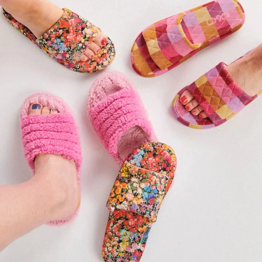 Kip&Co Poochie Pink Quilted Sherpa Slippers