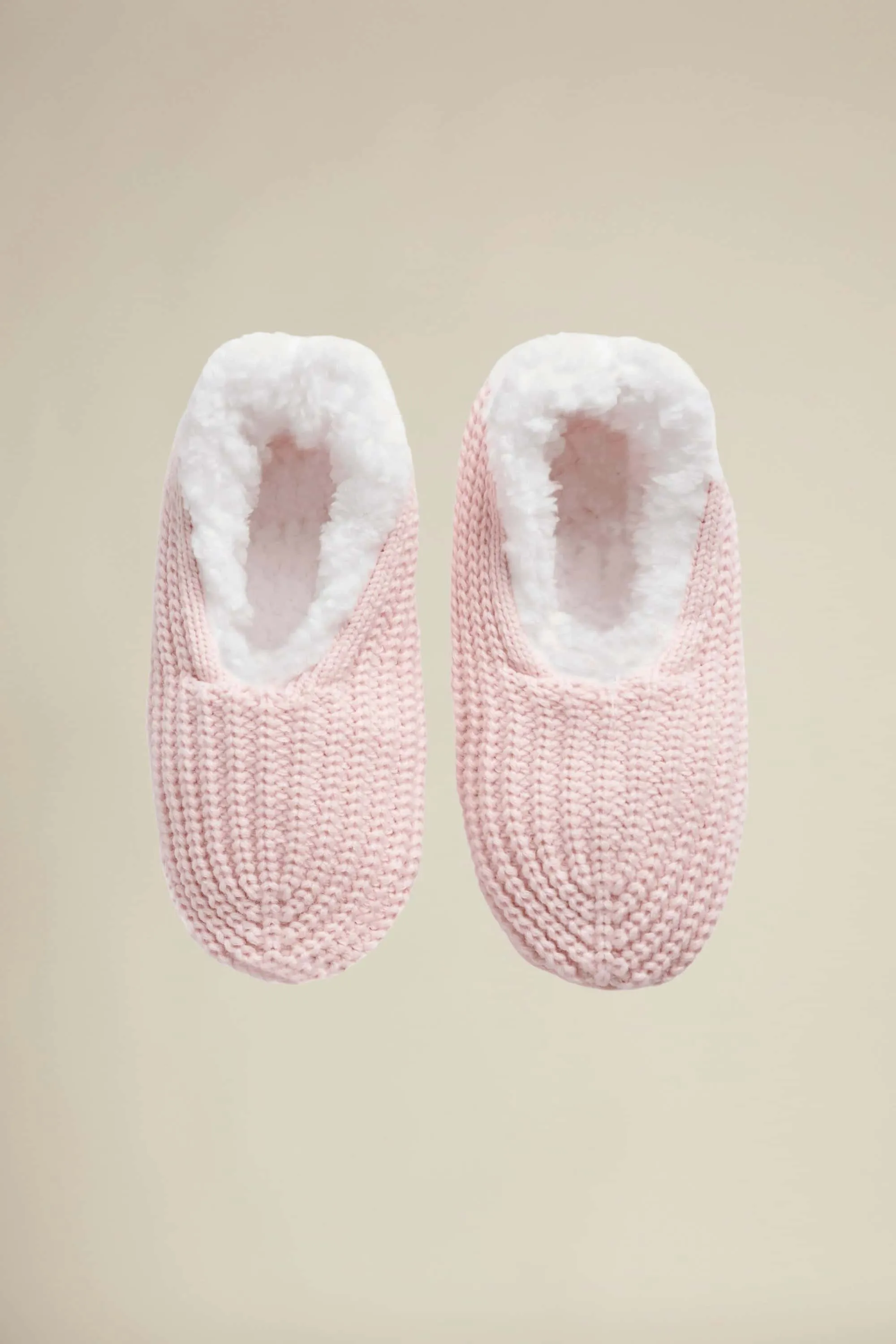 Knitted Footsies