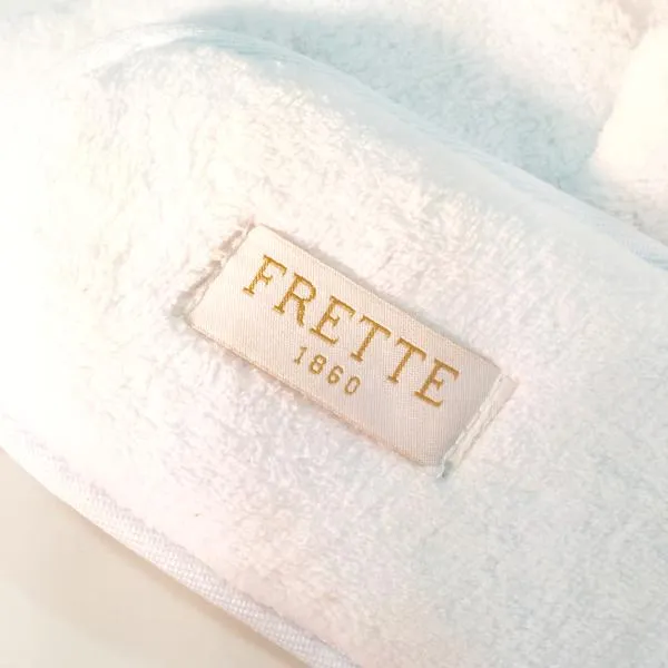 Luxurious Disposable Hotel Guest Slippers by Frette 1860