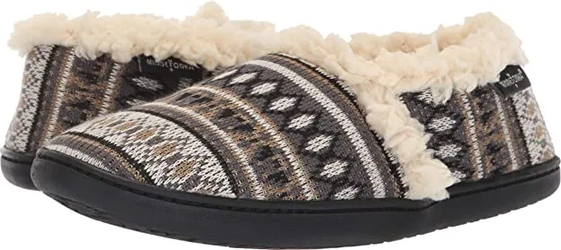 Minnentonka Women's Faux Fur Dina Bootie Slippers for Women - Furry Winter Slip-on Shoes for Women, Tan, Small
