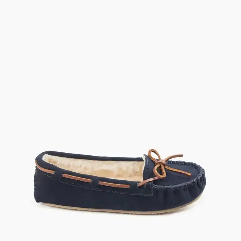 Minnetonka Cally (Women's) - Navy