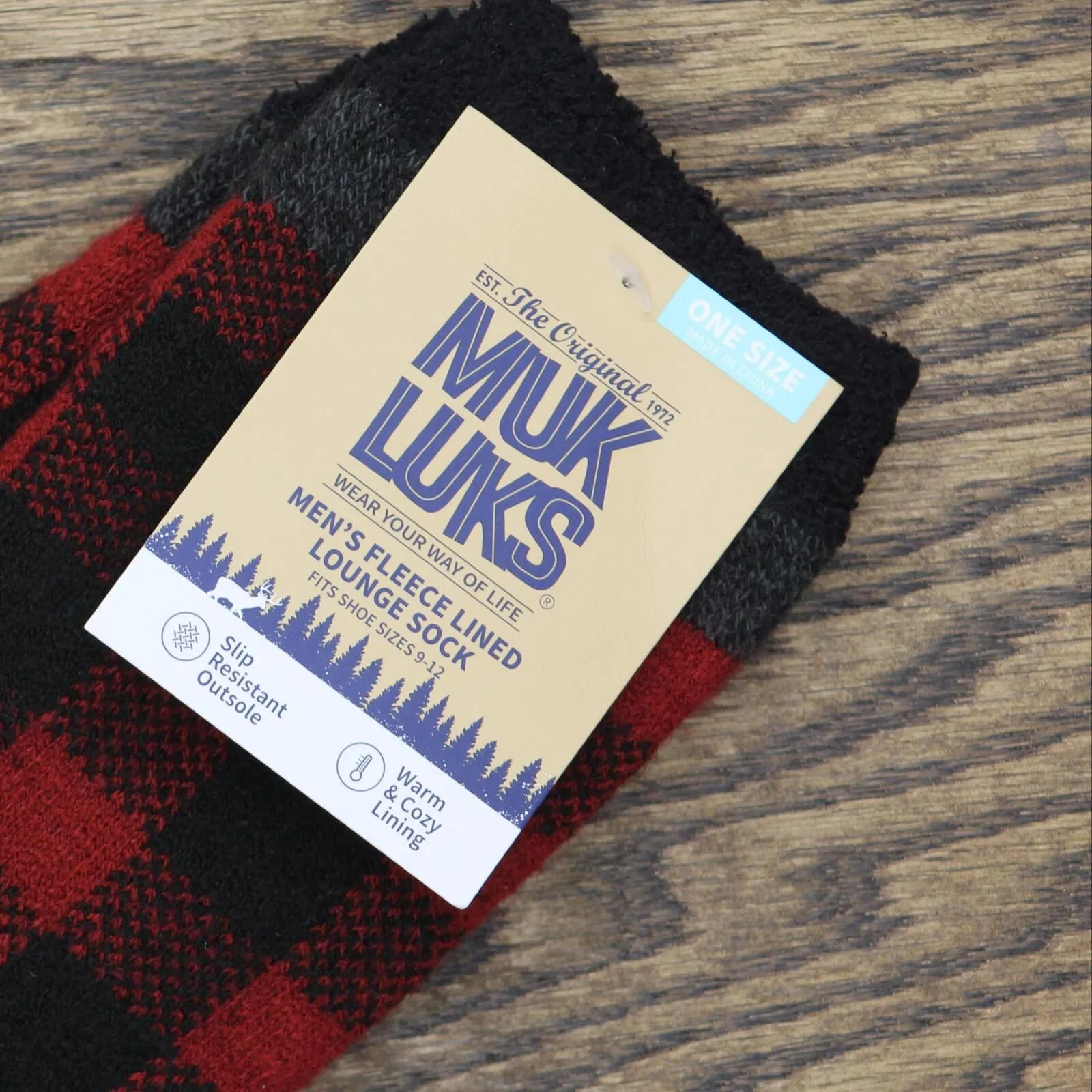 Muk Luks Mens Fleece Lined Lounge Socks Red / Black Plaid One Size
