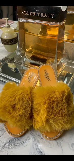 MUSTARD FLUFFY WOMENS SLIPPERS