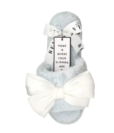 R0730 - White Bow Plush Slippers