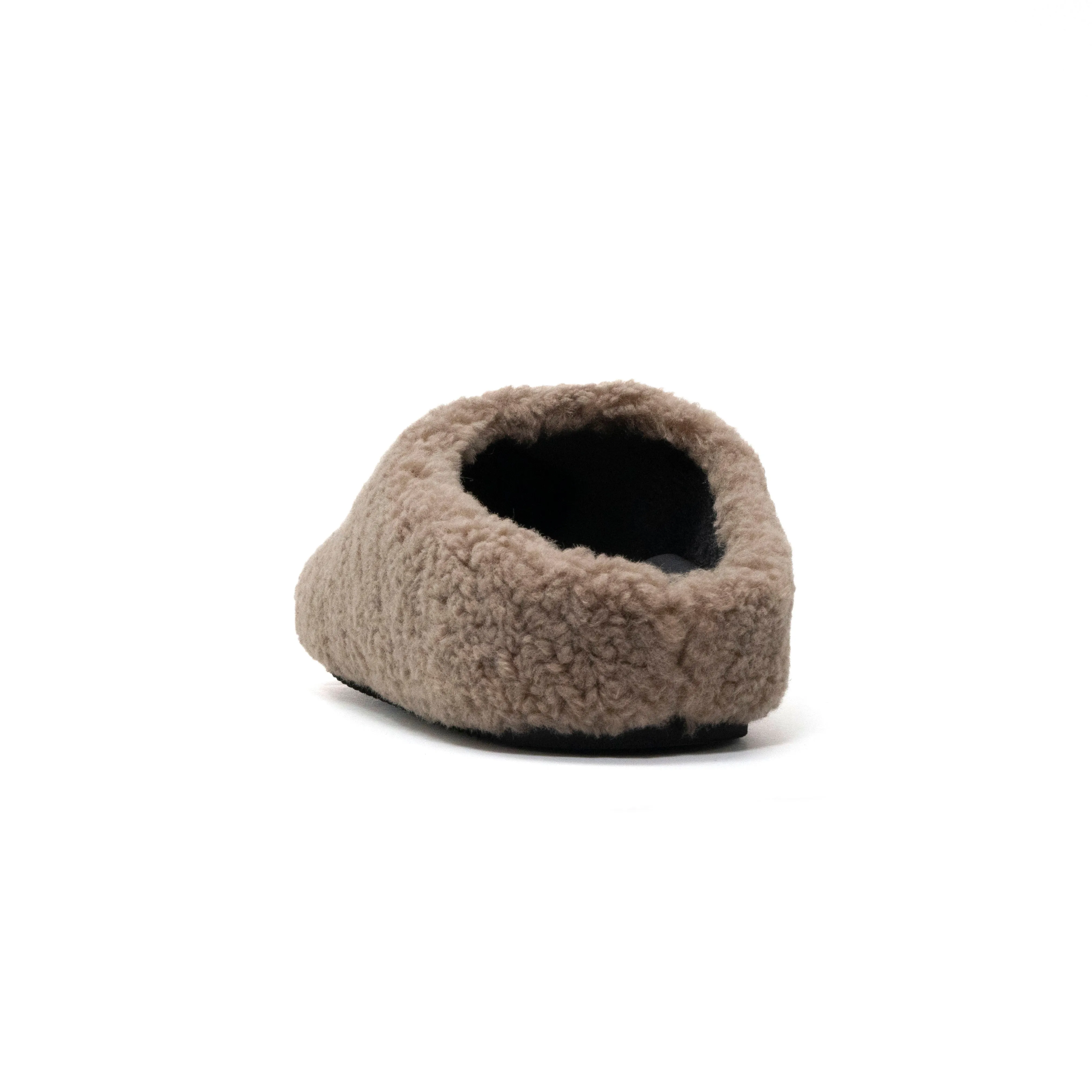 ROAM FUZZY CLOG OAT FAUX SHEARLING