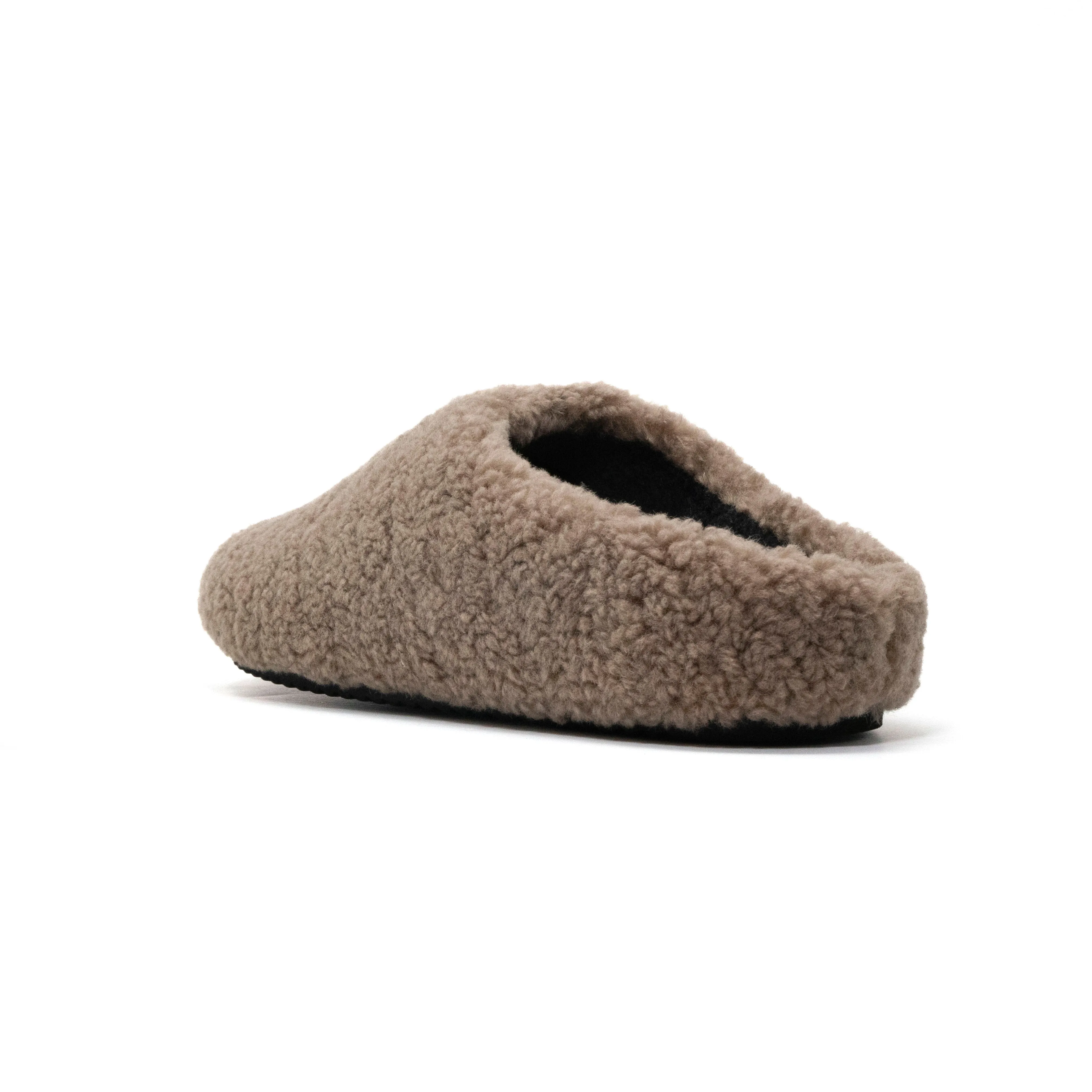 ROAM FUZZY CLOG OAT FAUX SHEARLING