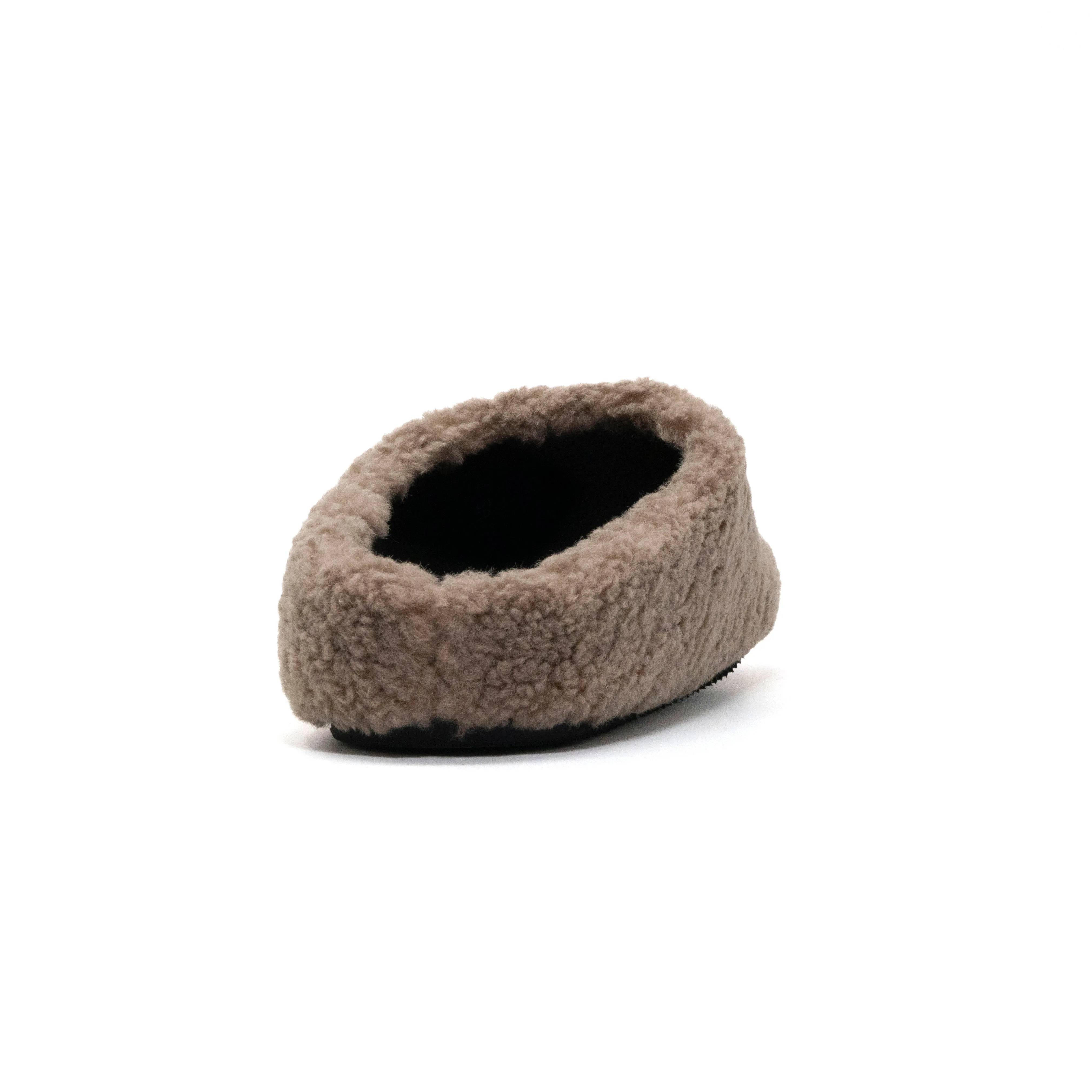ROAM FUZZY CLOG OAT FAUX SHEARLING
