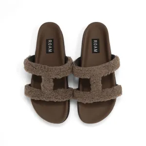 ROAM FUZZY CUFFS SANDAL TAUPE FAUX SHEARLING
