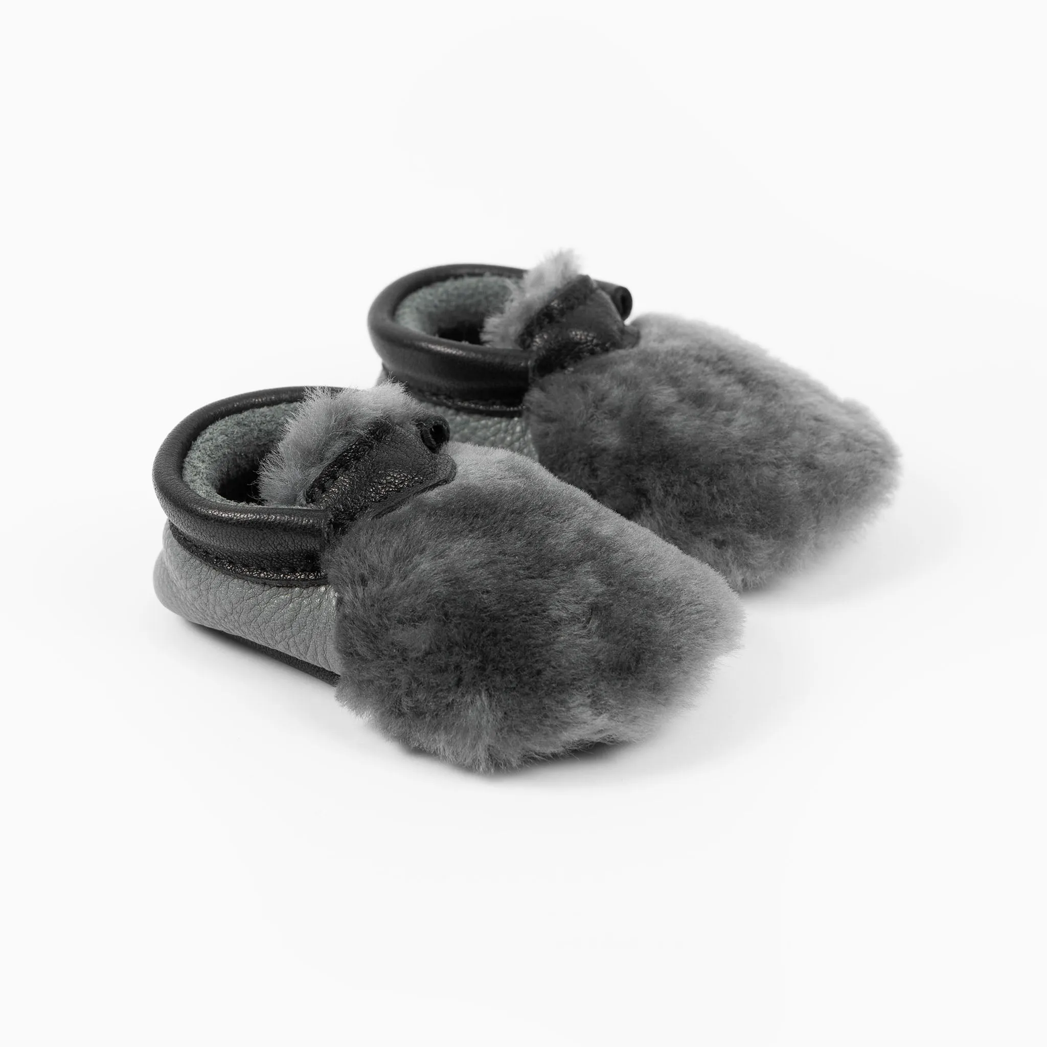 SLATE/BLACK YETI MOCCASINS