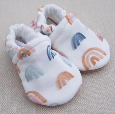 Snow and Arrow Cotton Knit Slippers - Watercolor Rainbow