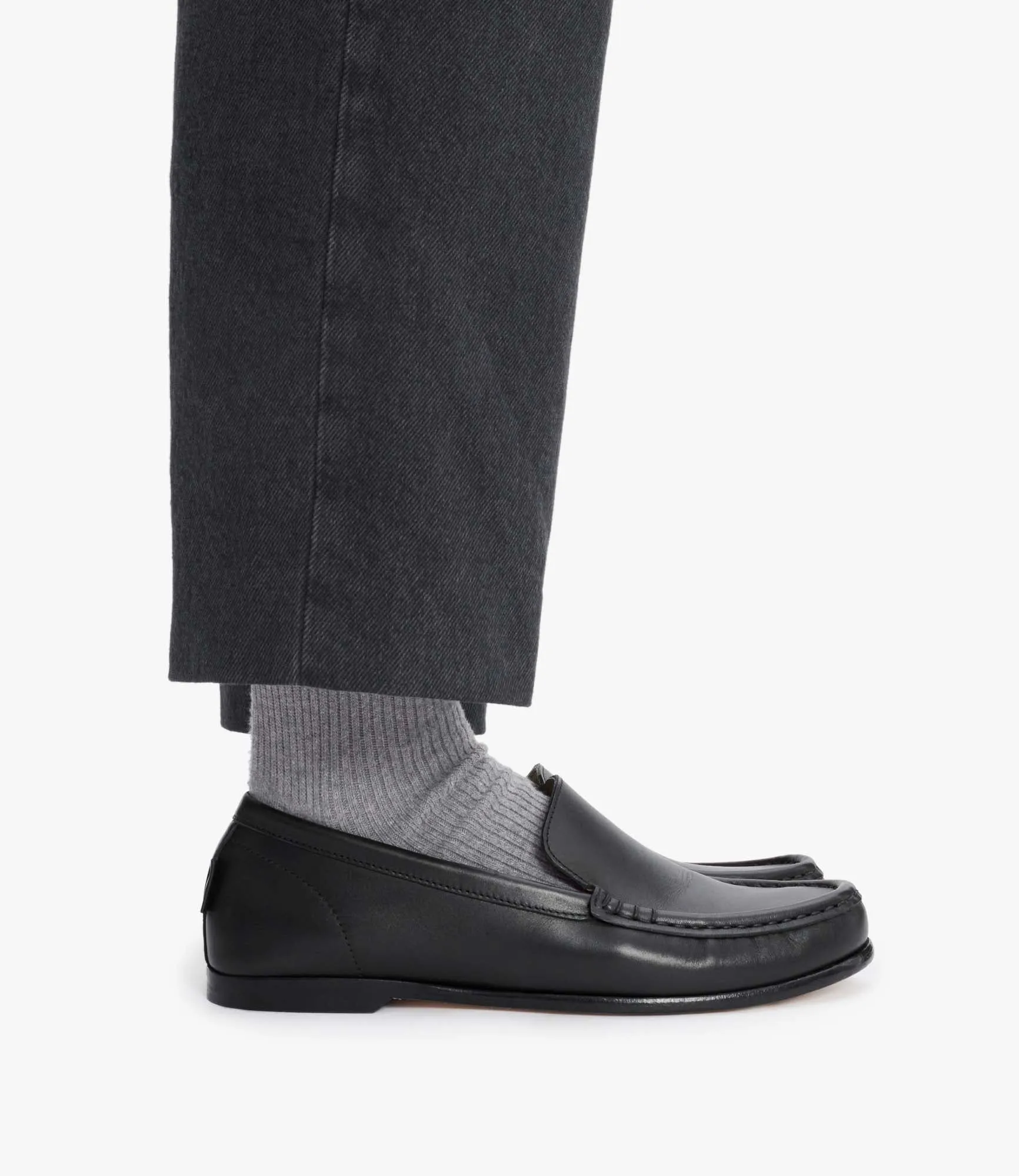 Swan moccasins