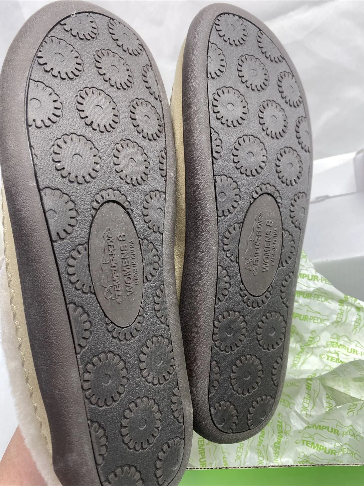 TEMPUR-PEDIC Comfort Slippers MicroSuede 8 Memory Foam Brookstone TP6029-101