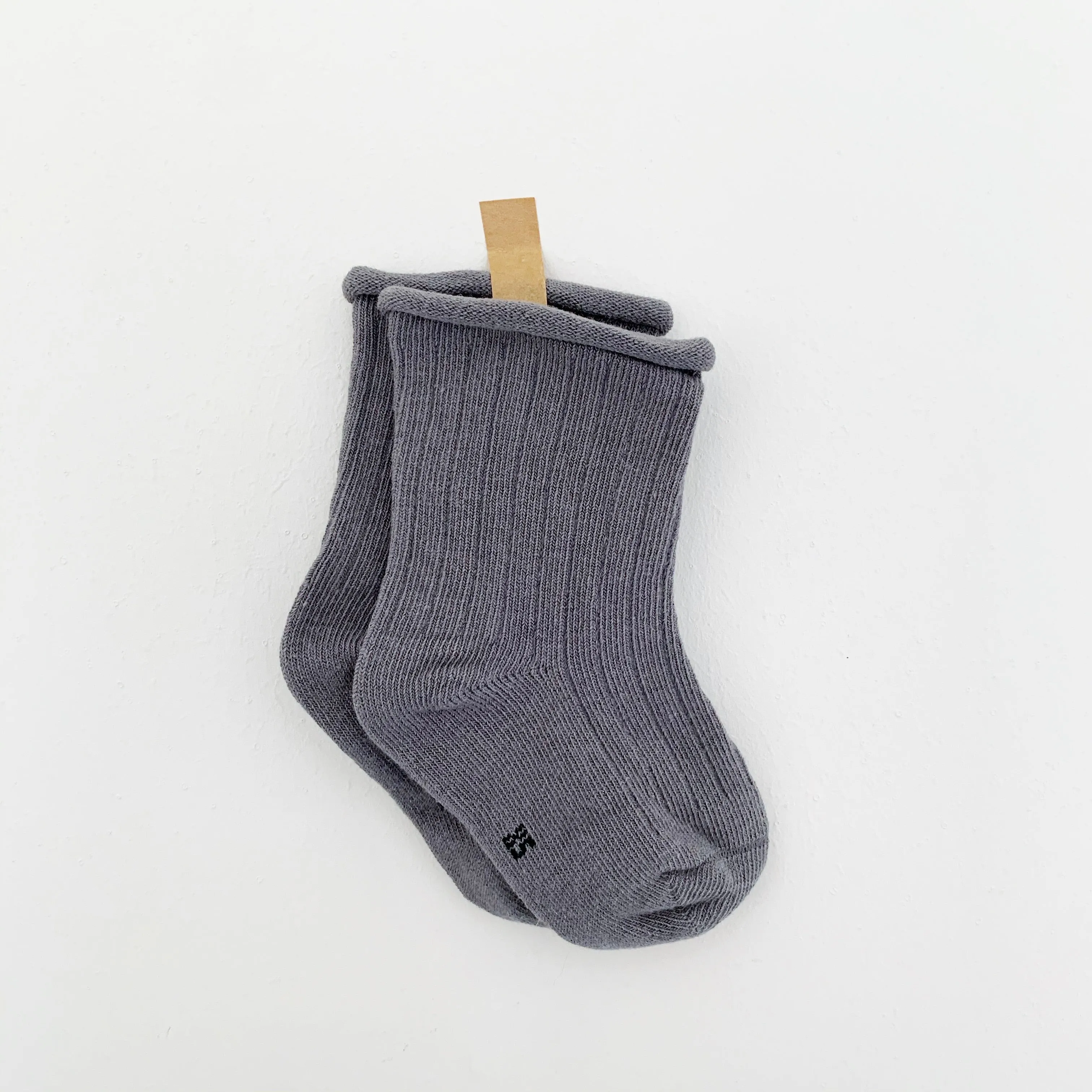 TINY TROVE RIBBED SOCKS GREY