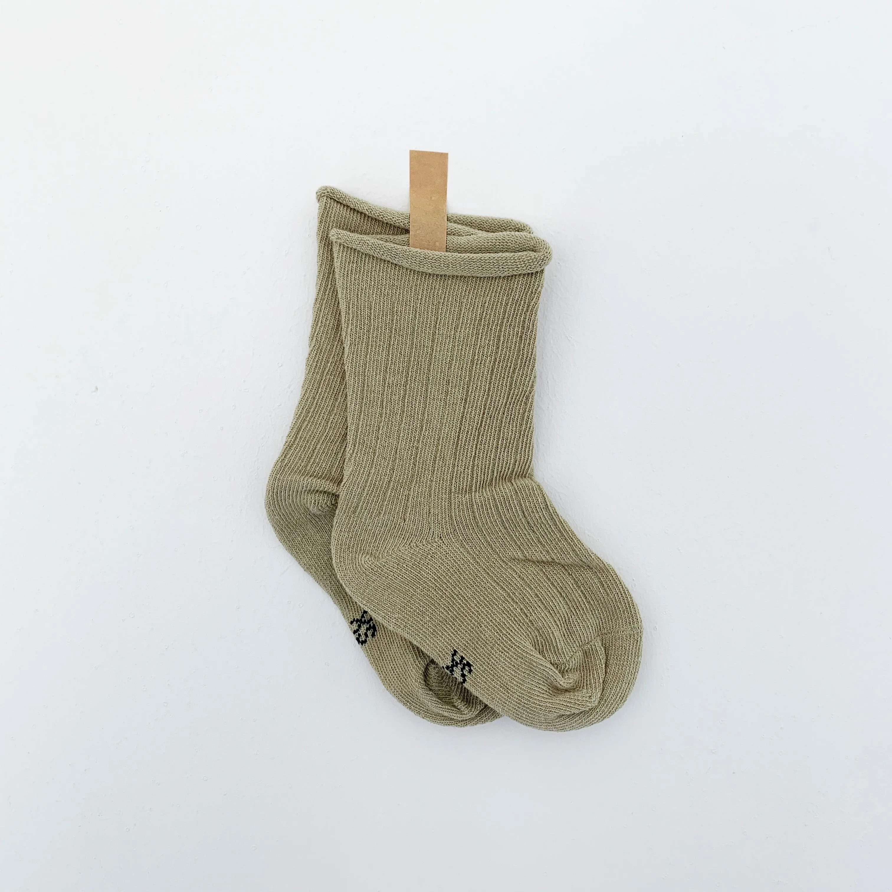 TINY TROVE RIBBED SOCKS PISTACHIO