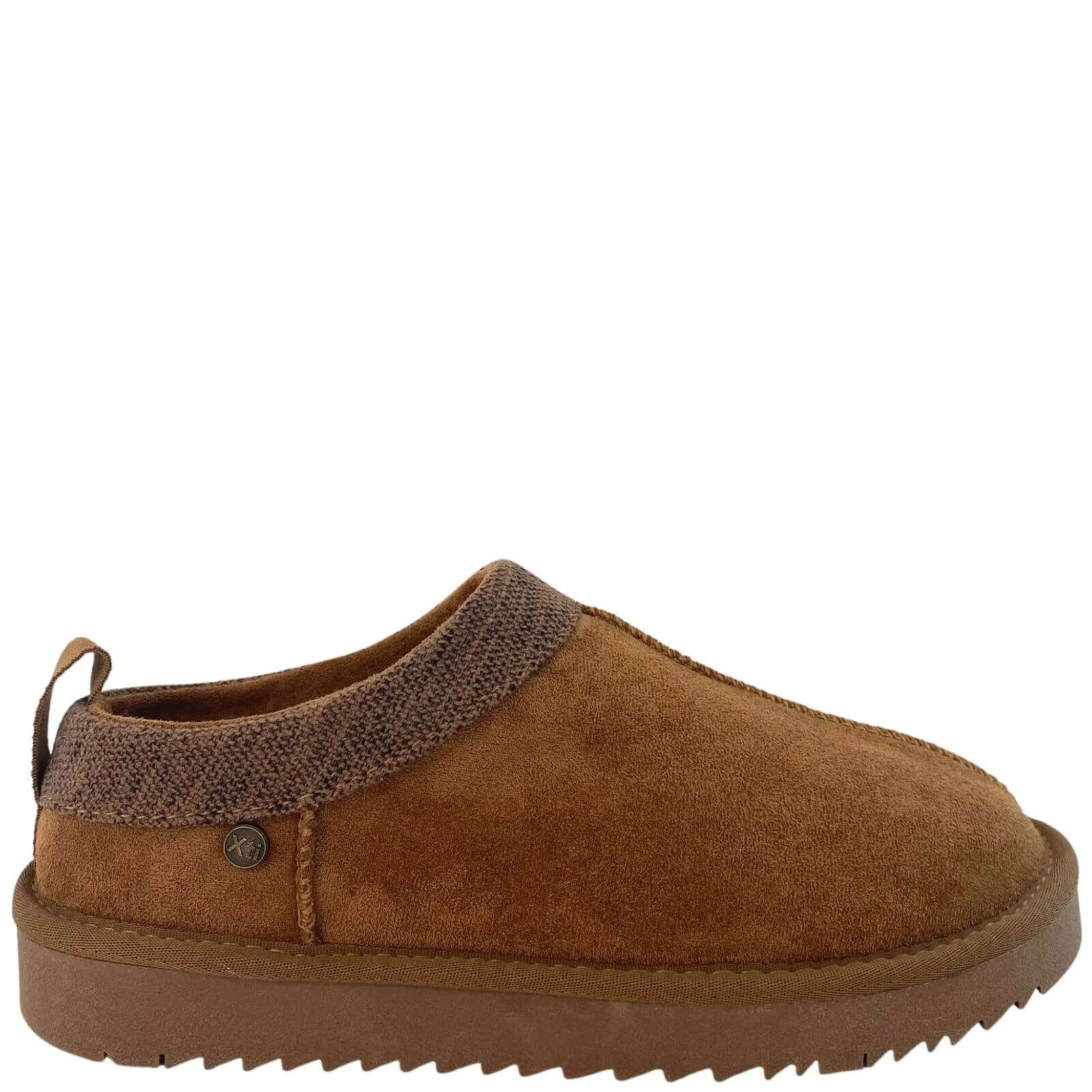 XTI Tan Slip On Tatum Slippers